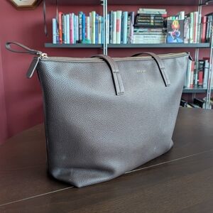 Love & Lore Zip Tote